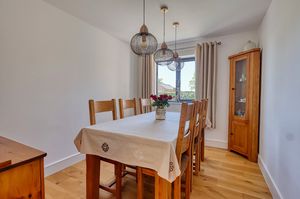 Dining Room- click for photo gallery